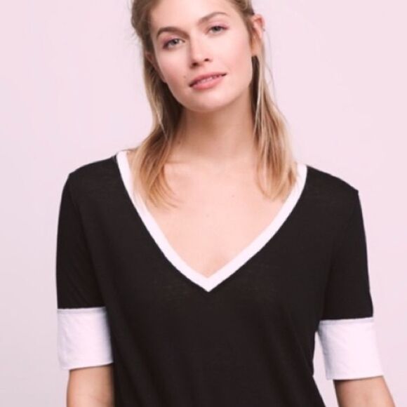 We The Free Ring Leader Tee Slouchy Black Sheer Cream Contrasting Trim V Neck - Picture 1 of 12